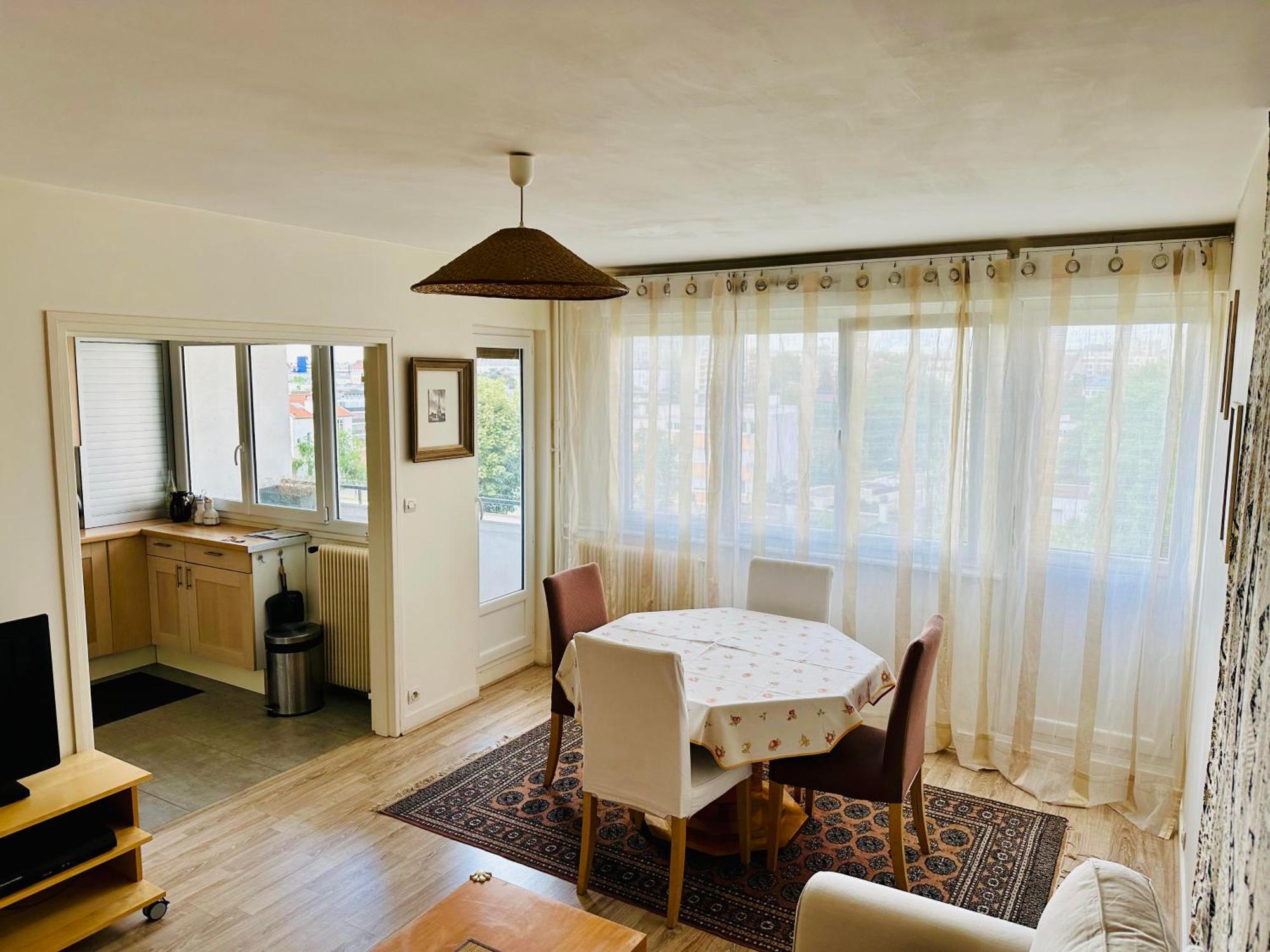 La C@Sa: Appartement Lumineux De 4Pieces / 3Ch/ Balcon/ Parking Bagnolet Eksteriør billede